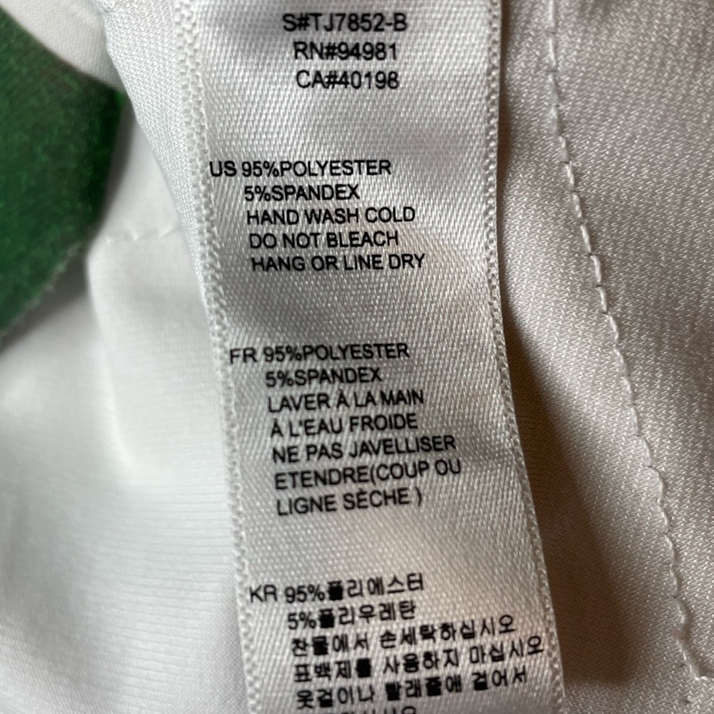 Twenty One Women’s Tiered Sleeveless Racerback Top Size S - Picture 4 of 4